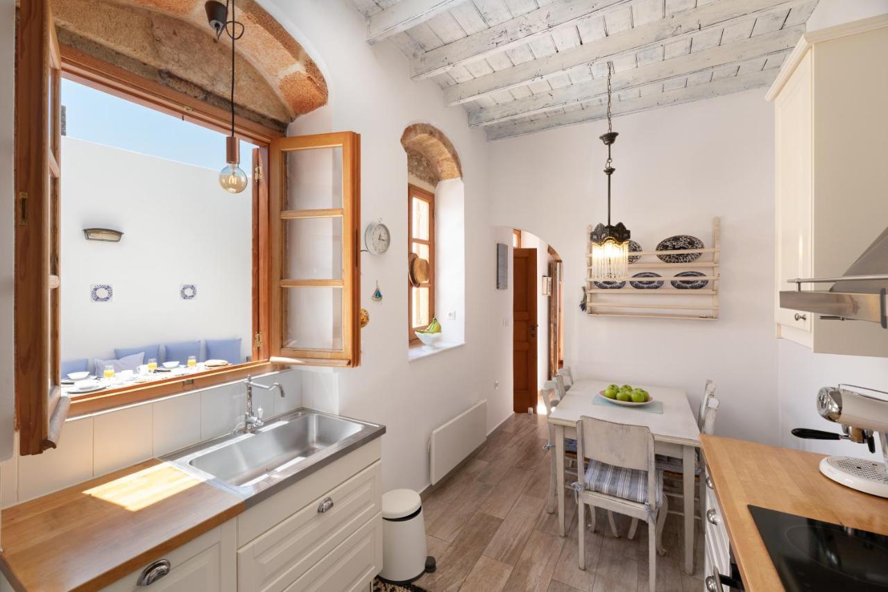 Lindia Villa